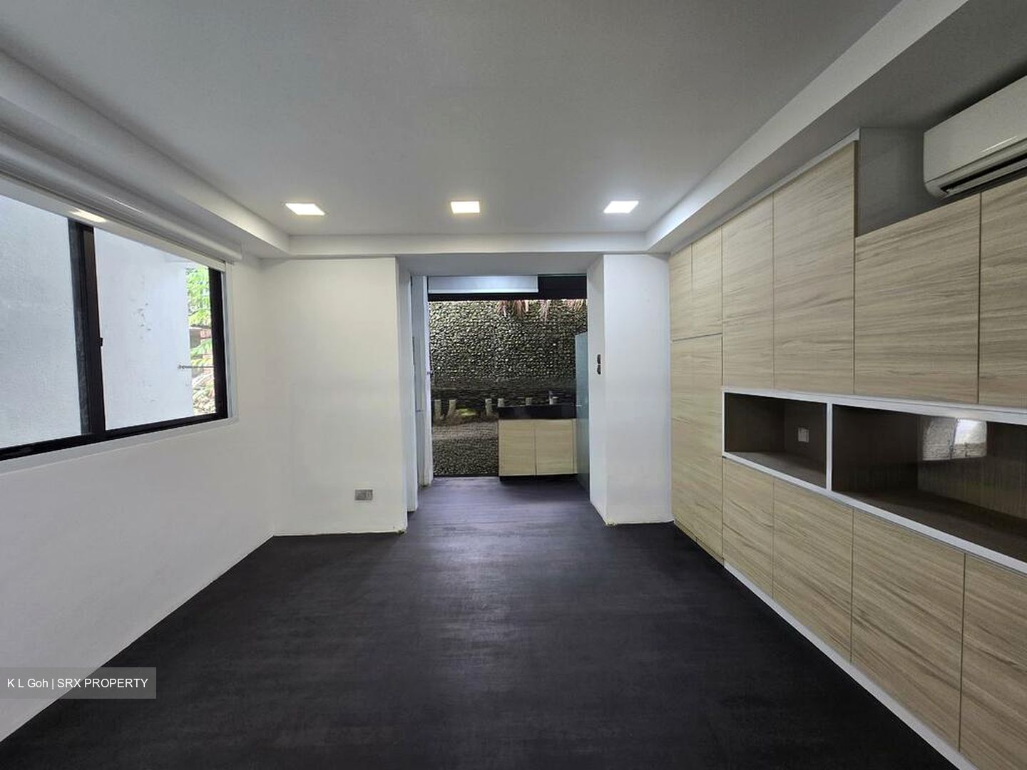 Cairnhill Road (D9), Terrace #446535611
